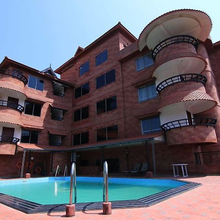 Westway Hotel Kozhikode Eksteriør bilde