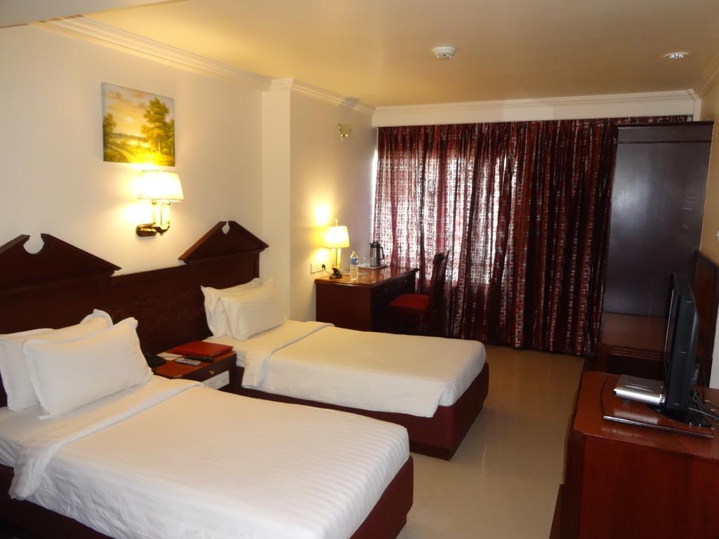 Westway Hotel Kozhikode Eksteriør bilde