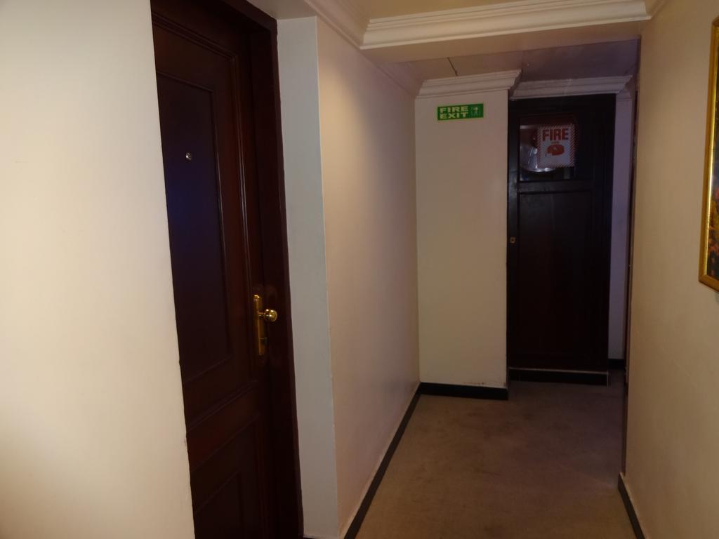 Westway Hotel Kozhikode Eksteriør bilde