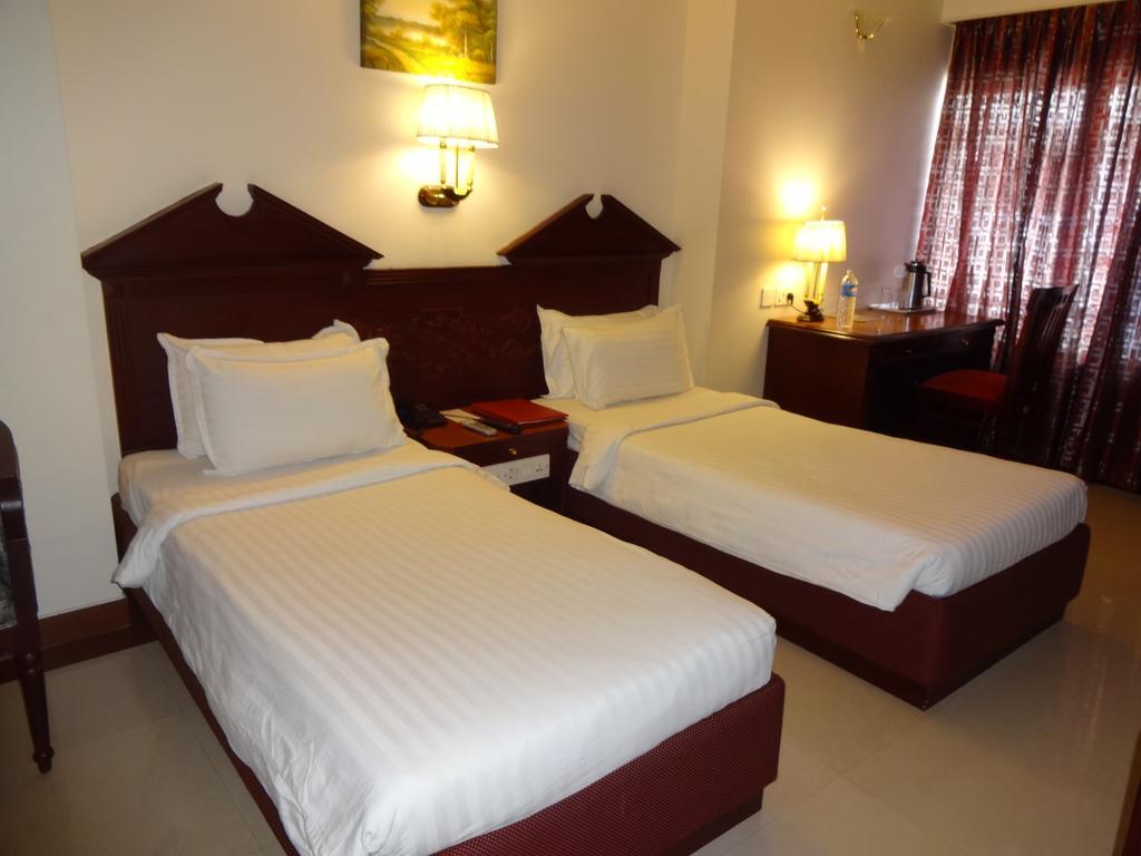 Westway Hotel Kozhikode Eksteriør bilde