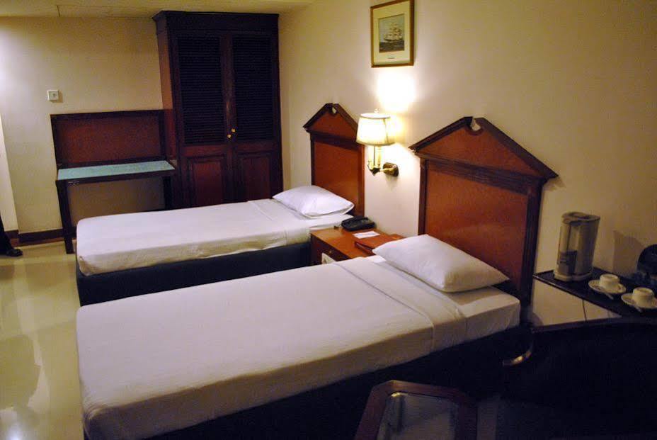 Westway Hotel Kozhikode Eksteriør bilde